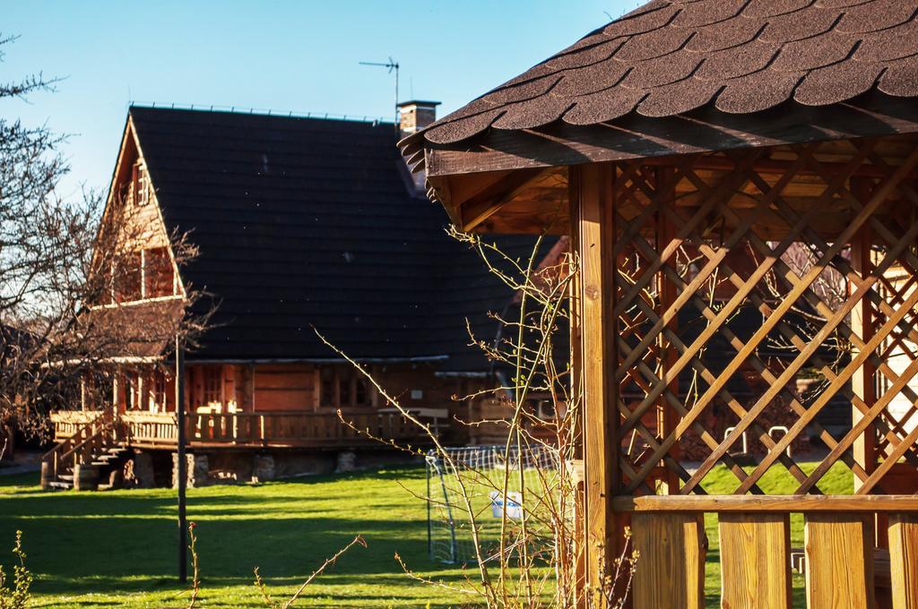 Willa Stasia Ustrzyki Dolne Exterior foto